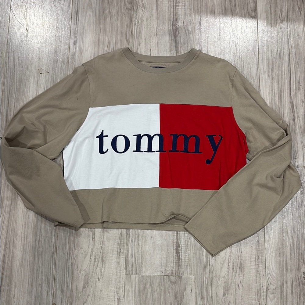Tommy Hilfiger Red and White Colorblock Crop Top